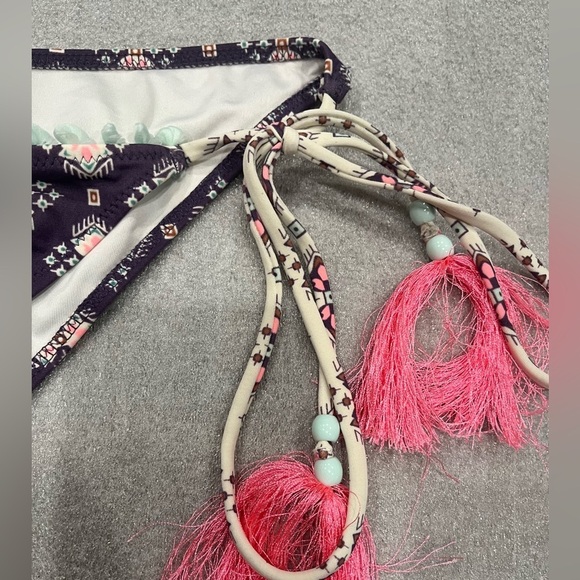 [Up:L/Bottom:M]Victoria Secret The Teeny Bikini Floral Patterned Set Tassels - Picture 3 of 6